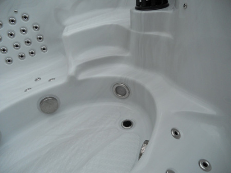 Гидромассажный бассейн Sunrans SR873